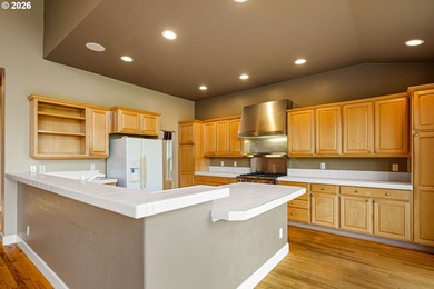 This must-see one-level home is ideally situated on the 9th on Emerald Valley Golf Course in Oregon - for sale on GolfHomes.com, golf home, golf lot