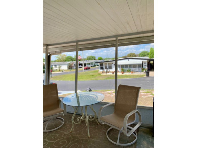 Price reduced, motivated seller. This 2-bedroom, 2-bath mobile on Plantation Golf Club in Florida - for sale on GolfHomes.com, golf home, golf lot
