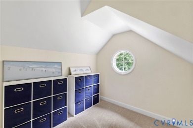Beautifully updated and maintained, first-floor primary home on on Highlands Golfers Club in Virginia - for sale on GolfHomes.com, golf home, golf lot