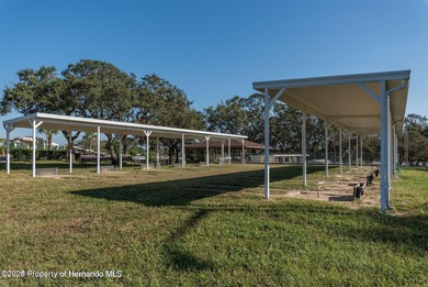 ***PRICE REDUCTION***CHARMING 3-BEDROOM HOME located in the on Brookridge Country Club in Florida - for sale on GolfHomes.com, golf home, golf lot