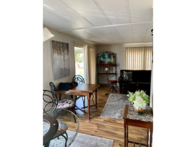 Price reduced, motivated seller. This 2-bedroom, 2-bath mobile on Plantation Golf Club in Florida - for sale on GolfHomes.com, golf home, golf lot