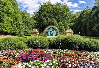 Beautifully updated and maintained, first-floor primary home on on Highlands Golfers Club in Virginia - for sale on GolfHomes.com, golf home, golf lot