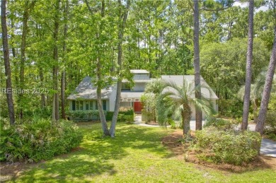Estate Sale. Full size wooded homesite with golf views behind on Dolphin Head Golf Club in South Carolina - for sale on GolfHomes.com, golf home, golf lot