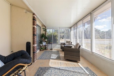 Do you like to play Golf? Are you looking for a place in a quiet on Palm Harbor Golf Club in Florida - for sale on GolfHomes.com, golf home, golf lot