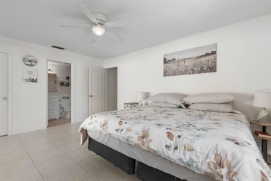 Do you like to play Golf? Are you looking for a place in a quiet on Palm Harbor Golf Club in Florida - for sale on GolfHomes.com, golf home, golf lot