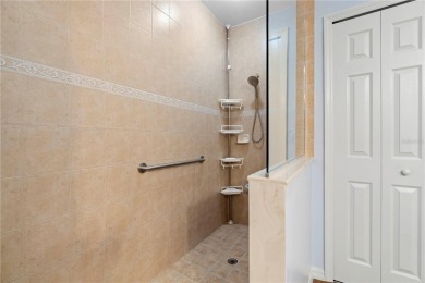 GORGEOUS CONDO IN VIZCAYA AT BURNT STORE ISLES W/PRIVATE GARAGE on Twin Isles Country Club in Florida - for sale on GolfHomes.com, golf home, golf lot