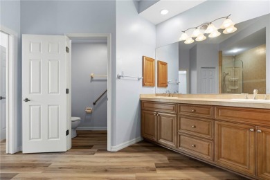 GORGEOUS CONDO IN VIZCAYA AT BURNT STORE ISLES W/PRIVATE GARAGE on Twin Isles Country Club in Florida - for sale on GolfHomes.com, golf home, golf lot
