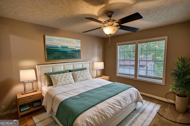 Charming 3-bedroom, 2-bath home in the desirable Turtle Cove on Turtle Cove Golf Course in Georgia - for sale on GolfHomes.com, golf home, golf lot