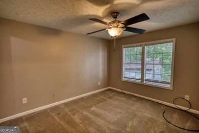 Charming 3-bedroom, 2-bath home in the desirable Turtle Cove on Turtle Cove Golf Course in Georgia - for sale on GolfHomes.com, golf home, golf lot