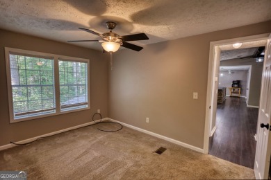 Charming 3-bedroom, 2-bath home in the desirable Turtle Cove on Turtle Cove Golf Course in Georgia - for sale on GolfHomes.com, golf home, golf lot