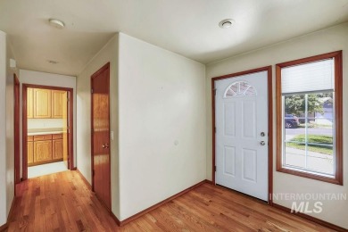 Charming home with Prime Location in McCall, backing up to the on McCall Municipal Golf Course in Idaho - for sale on GolfHomes.com, golf home, golf lot