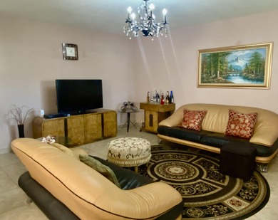 Beautiful re-done 1st floor unit in 55 plus adult community of on Kings Point Golf -Flanders Way in Florida - for sale on GolfHomes.com, golf home, golf lot