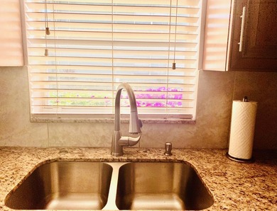 Beautiful re-done 1st floor unit in 55 plus adult community of on Kings Point Golf -Flanders Way in Florida - for sale on GolfHomes.com, golf home, golf lot