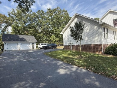 Beautiful Move in Ready Home on the Hidden Valley Golf Course! on  in Kentucky - for sale on GolfHomes.com, golf home, golf lot