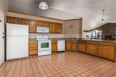 Stand out unit at the Foothills condo community located int the on Thousand Hills Golf Resort in Missouri - for sale on GolfHomes.com, golf home, golf lot