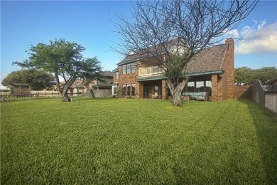 Stunning home in the Northshore Country Club, boasts over 3,000 on Northshore Country Club in Texas - for sale on GolfHomes.com, golf home, golf lot