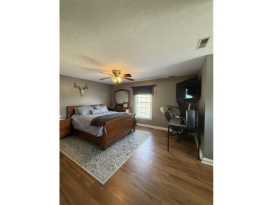 Beautiful Move in Ready Home on the Hidden Valley Golf Course! on  in Kentucky - for sale on GolfHomes.com, golf home, golf lot