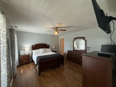 Beautiful Move in Ready Home on the Hidden Valley Golf Course! on Hidden Valley Golf Course in Kentucky - for sale on GolfHomes.com, golf home, golf lot