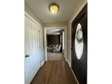 Beautiful Move in Ready Home on the Hidden Valley Golf Course! on Hidden Valley Golf Course in Kentucky - for sale on GolfHomes.com, golf home, golf lot