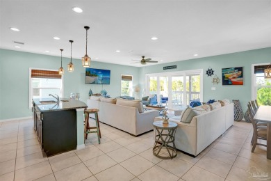 Stunning townhome in Lost Key Golf & Beach Club with 4bed/4bath on Lost Key Golf Club in Florida - for sale on GolfHomes.com, golf home, golf lot