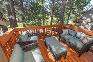 Escape to this tranquil 2-story townhome in a gated community on Widgi Creek Golf Club in Oregon - for sale on GolfHomes.com, golf home, golf lot