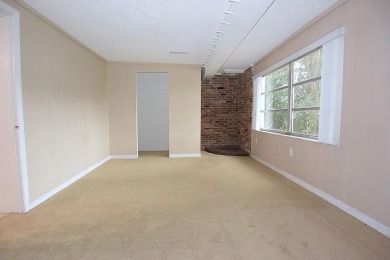 One or more photo(s) has been virtually staged. **SELLER on Beacon Woods Golf Club in Florida - for sale on GolfHomes.com, golf home, golf lot