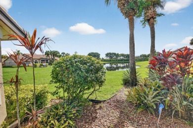 Charming Lakeview home in Aberdeen Country Club. This delightful on Aberdeen Golf and Country Club in Florida - for sale on GolfHomes.com, golf home, golf lot