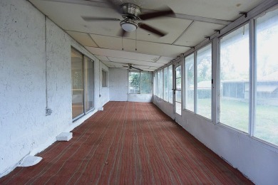 One or more photo(s) has been virtually staged. **SELLER on Beacon Woods Golf Club in Florida - for sale on GolfHomes.com, golf home, golf lot