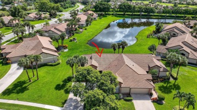 Charming Lakeview home in Aberdeen Country Club. This delightful on Aberdeen Golf and Country Club in Florida - for sale on GolfHomes.com, golf home, golf lot