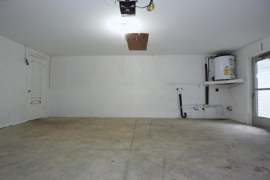 One or more photo(s) has been virtually staged. **SELLER on Beacon Woods Golf Club in Florida - for sale on GolfHomes.com, golf home, golf lot