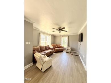 Great Opportunity to Buy the Fixer-Upper You've Been Looking on River Golf and Country Club at Lake Royale in North Carolina - for sale on GolfHomes.com, golf home, golf lot