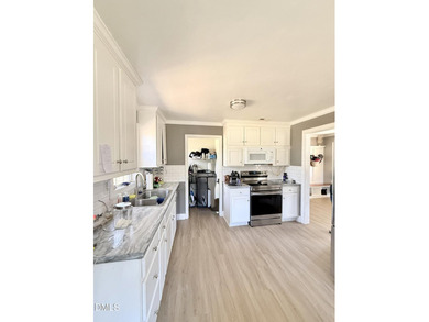 Great Opportunity to Buy the Fixer-Upper You've Been Looking on River Golf and Country Club at Lake Royale in North Carolina - for sale on GolfHomes.com, golf home, golf lot