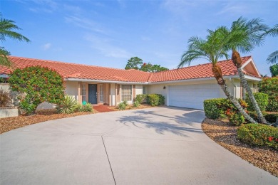 Be one of the first to play on the freshly renovated Lakes on University Park Country Club in Florida - for sale on GolfHomes.com, golf home, golf lot