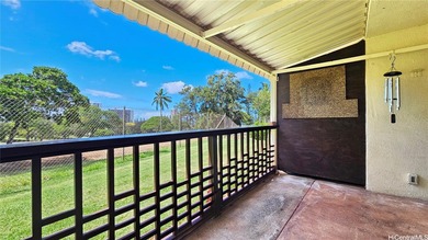 Charming 2-bedroom, 1.5-bath perimeter townhome that sits along on Pearl Country Club in Hawaii - for sale on GolfHomes.com, golf home, golf lot