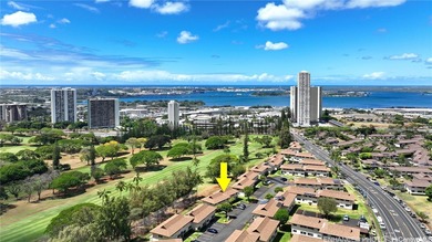 Charming 2-bedroom, 1.5-bath perimeter townhome that sits along on Pearl Country Club in Hawaii - for sale on GolfHomes.com, golf home, golf lot