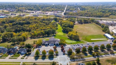 This unique 2 bed, 2 bath ranch townhome offers peace and quiet on Copper Creek Golf Course in Iowa - for sale on GolfHomes.com, golf home, golf lot