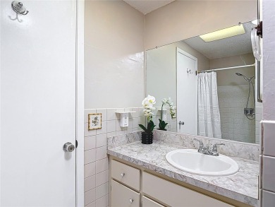 TEN THOUSAND DOLLAR PRICE CORRECTION!!! LOW HOA FEES AND NO on Beacon Woods Golf Club in Florida - for sale on GolfHomes.com, golf home, golf lot