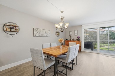 Beautifully updated third-floor condo in desirable Palm-Aire on  in Florida - for sale on GolfHomes.com, golf home, golf lot