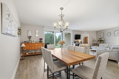 Beautifully updated third-floor condo in desirable Palm-Aire on  in Florida - for sale on GolfHomes.com, golf home, golf lot