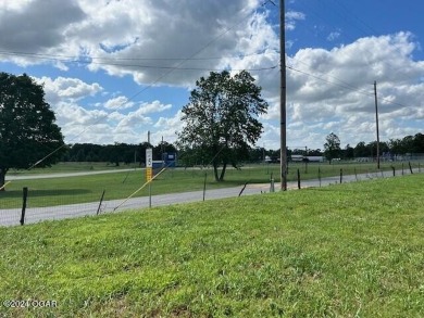 Rare 3.4-acre building lot directly across from Hole #6 on on Carthage Municipal Golf Course in Missouri - for sale on GolfHomes.com, golf home, golf lot