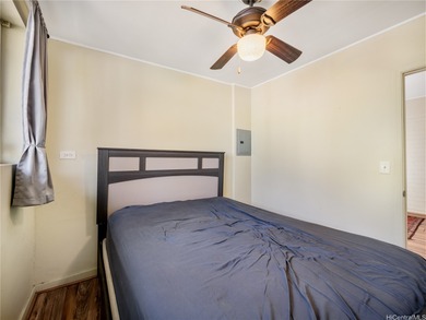 Full of opportunity! 45-245 Iole Street is a 10-unit apartment on Bayview Golf Park in Hawaii - for sale on GolfHomes.com, golf home, golf lot