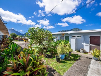Full of opportunity! 45-245 Iole Street is a 10-unit apartment on Bayview Golf Park in Hawaii - for sale on GolfHomes.com, golf home, golf lot