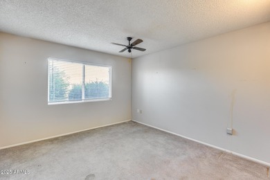 Great Opportunity in a Premier Golf Community - Spacious Home on Sun City Lakes West and East in Arizona - for sale on GolfHomes.com, golf home, golf lot