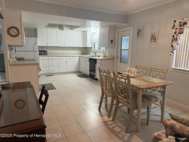 Welcome to this beautifully furnished 2-bedroom, 2-bathroom home on High Point Golf Club, Inc. in Florida - for sale on GolfHomes.com, golf home, golf lot