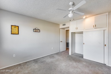 Great Opportunity in a Premier Golf Community - Spacious Home on Sun City Lakes West and East in Arizona - for sale on GolfHomes.com, golf home, golf lot