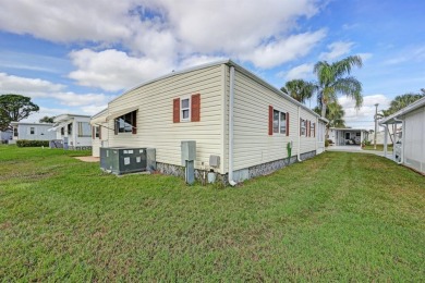 So adorable you'll feel right at home. Move in ready, tastefully on Maple Leaf Golf and Country Club in Florida - for sale on GolfHomes.com, golf home, golf lot