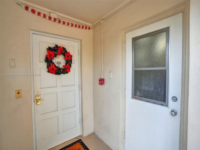 Welcome to your dream condo in the heart of Pompano Beach! This on Palm-Aire Country Club and Resort - Palms in Florida - for sale on GolfHomes.com, golf home, golf lot