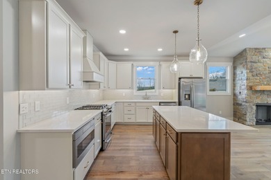 NEW CONSTRUCTION - MAIN LEVEL LIVING! Located in the prestigious on Rarity Bay Country Club - Loudon in Tennessee - for sale on GolfHomes.com, golf home, golf lot