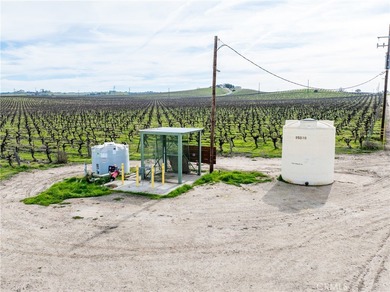 This remarkable 160 +/- acre Ranch, nestled in the heart of Paso on Hunter Ranch Golf Course in California - for sale on GolfHomes.com, golf home, golf lot