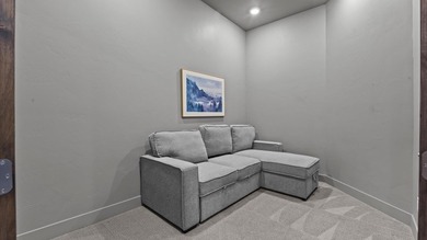 Luxury townhome just steps away from the award winning Redlands on The Golf Club At Redlands Mesa in Colorado - for sale on GolfHomes.com, golf home, golf lot